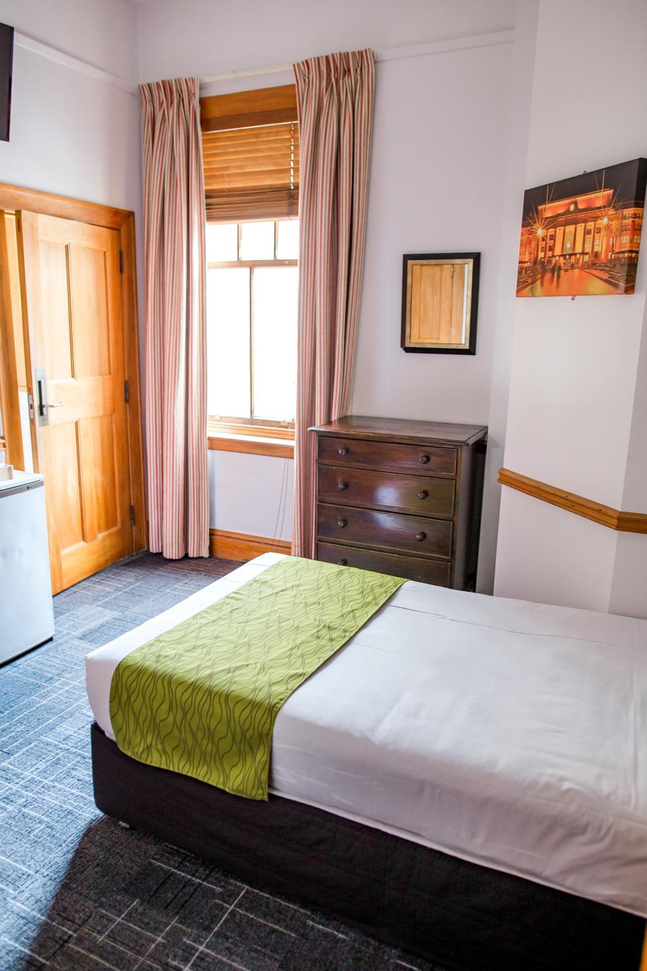 The Cambridge Hotel & Backpackers Wellington Exterior foto